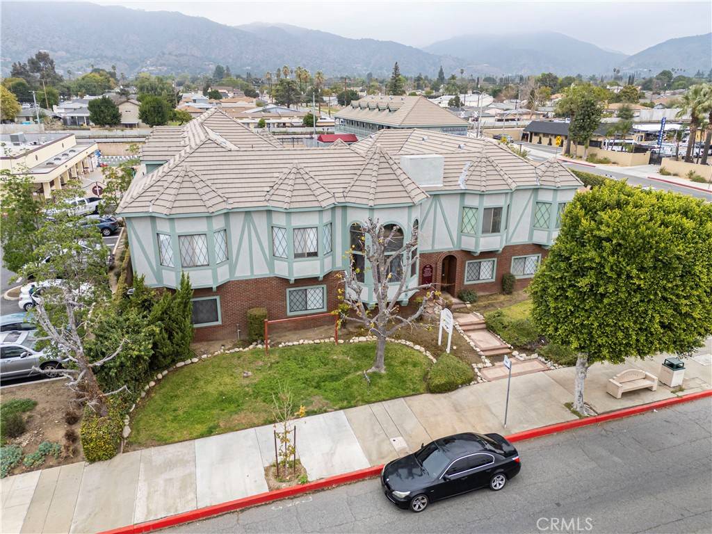 Glendora, CA 91740,315 E Route 66 #102