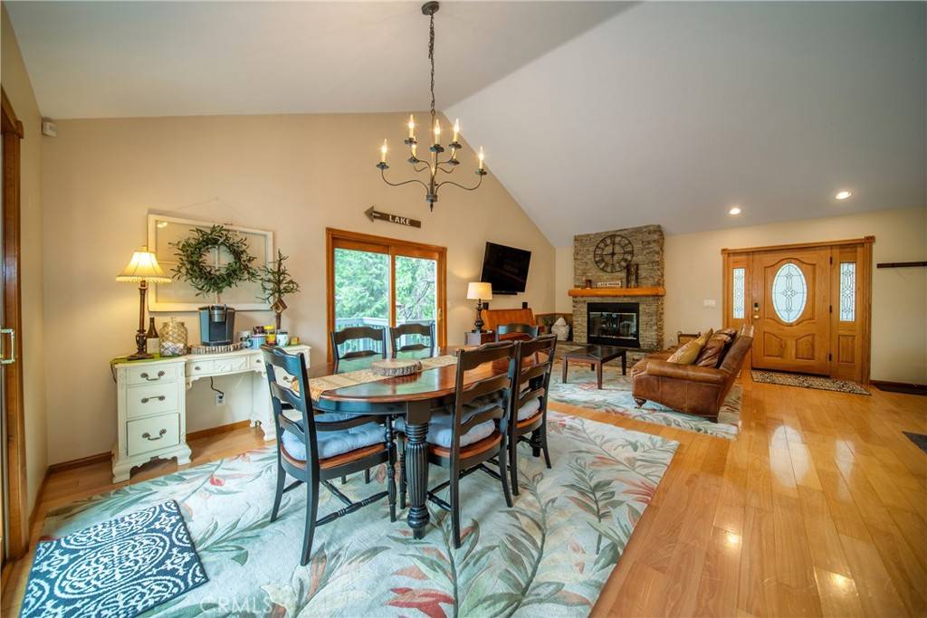 Lake Arrowhead, CA 92352,27391 Cottonwood LN