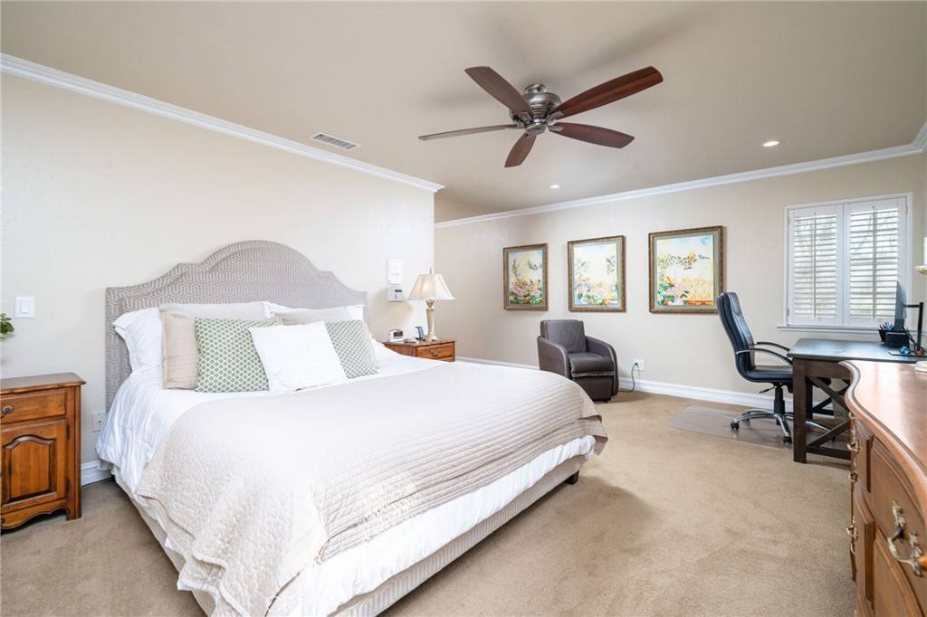 Glendora, CA 91740,728 Beaverbrook LN