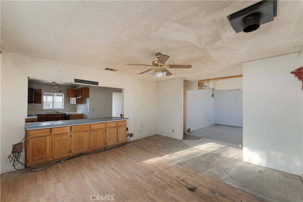 Apple Valley, CA 92307,24845 Via Vista RD