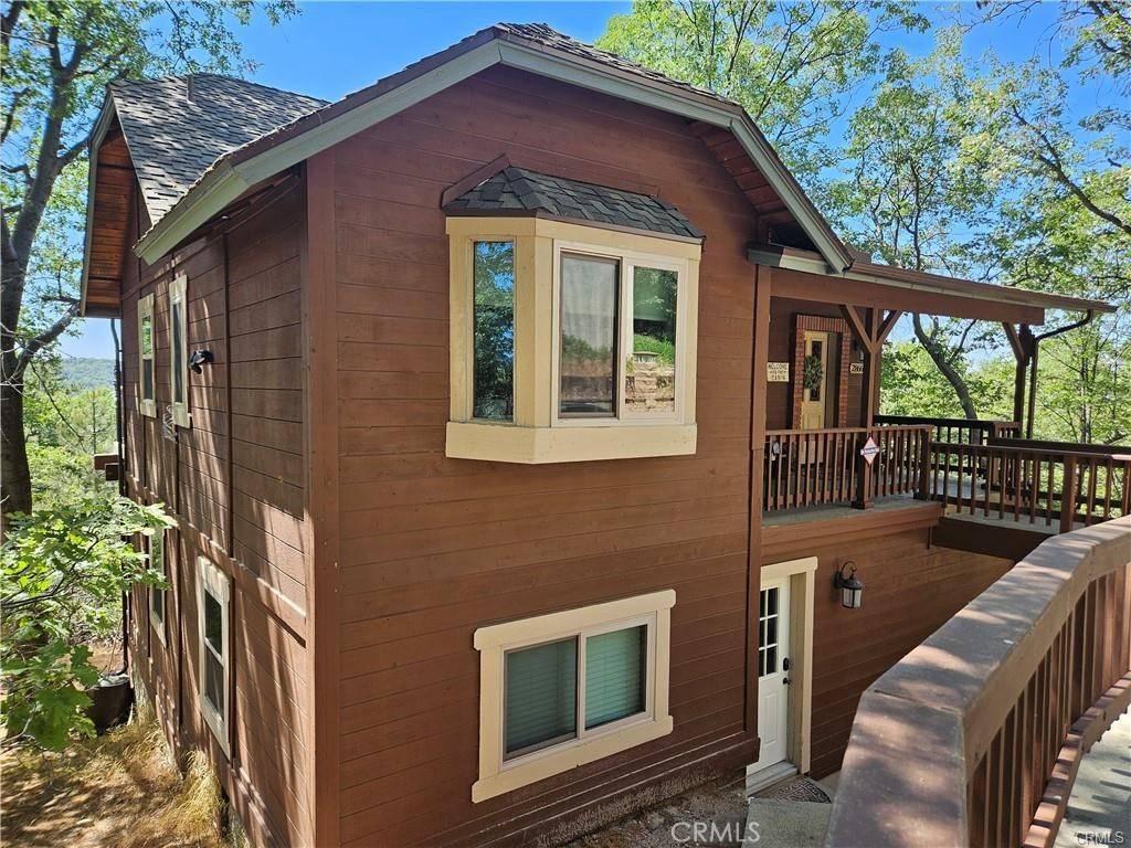 Lake Arrowhead, CA 92352,28662 Zion DR