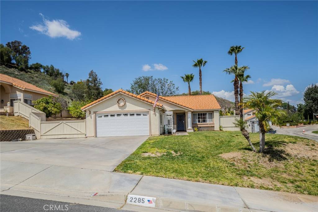 Colton, CA 92324,2285 John Matich DR