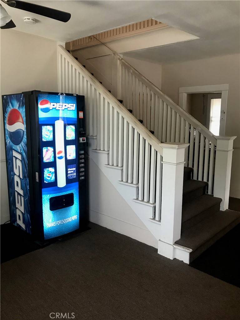 La Verne, CA 91750,2148 E ST