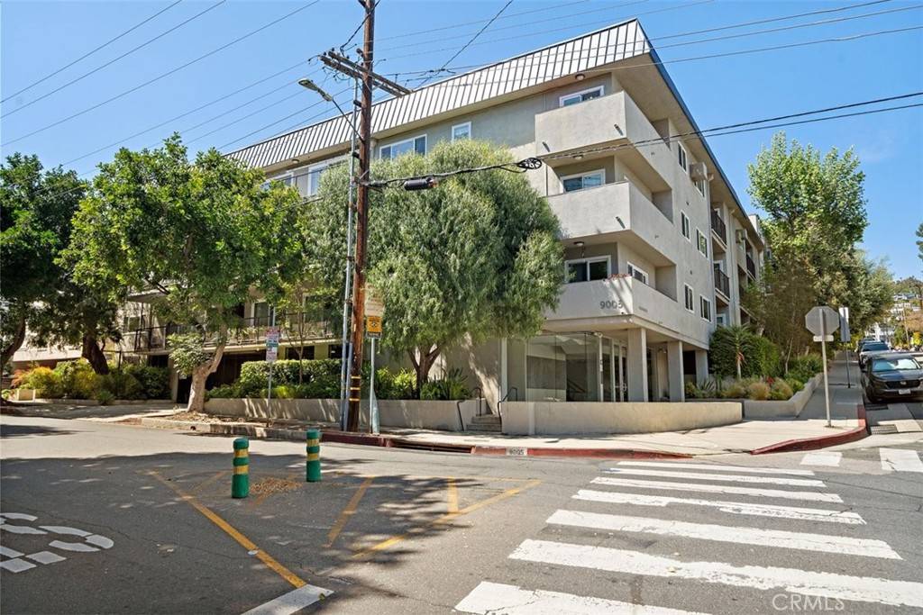West Hollywood, CA 90069,9005 Cynthia ST #209