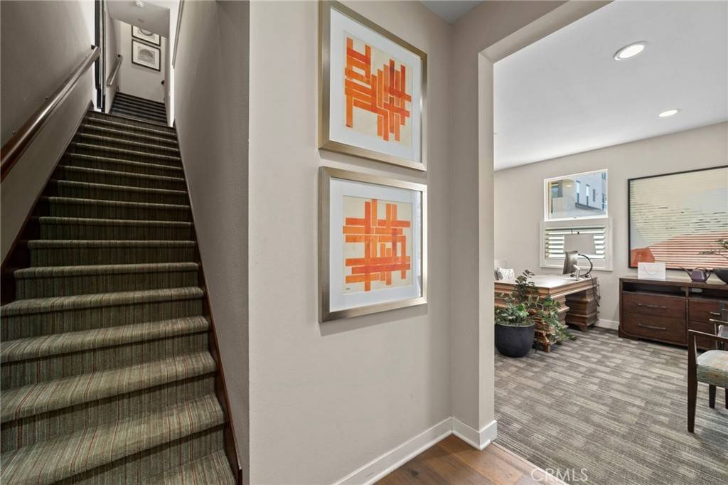 Glendora, CA 91741,553 W Foothill BLVD #129