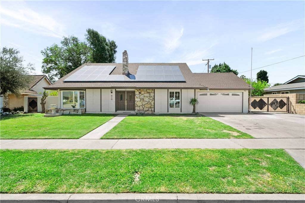 Rialto, CA 92376,615 E Home ST
