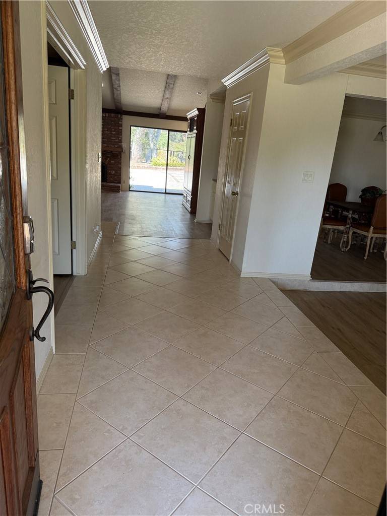 La Verne, CA 91750,7227 NE Monterey ST