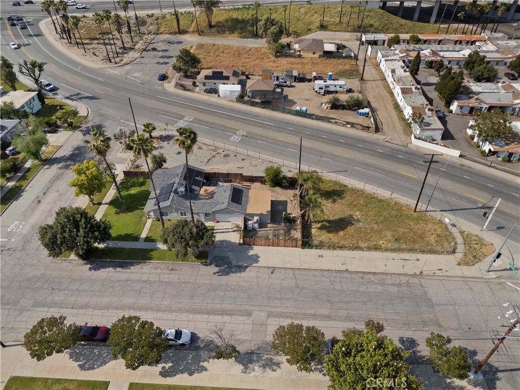 San Bernardino, CA 92411,2113 Herrington Ave
