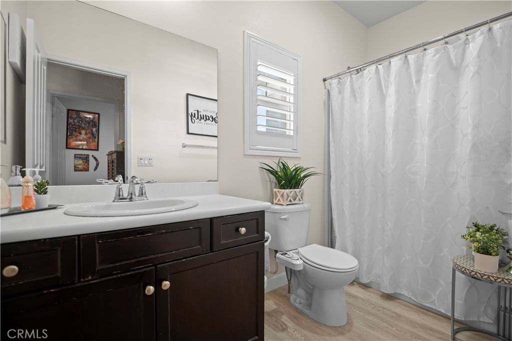 Fontana, CA 92336,16773 Buttonwood Ln