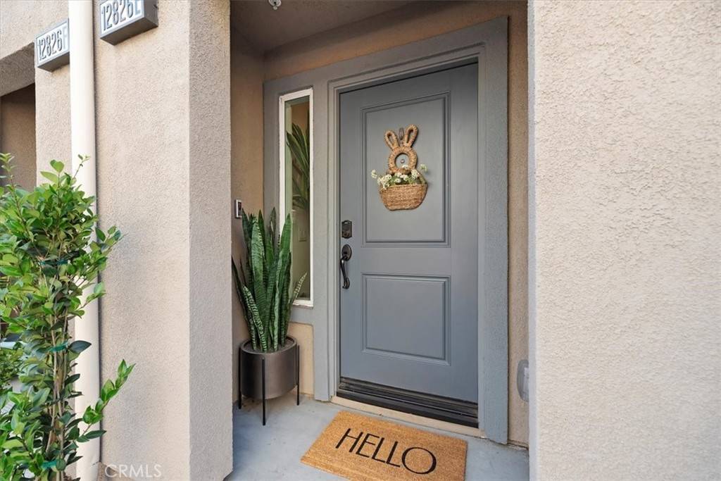 Sylmar, CA 91342,12826 Watt LN #E