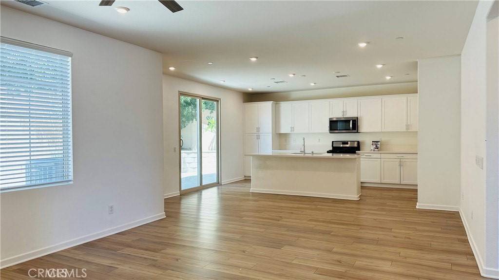 Rialto, CA 92376,992 W Jasmine WAY