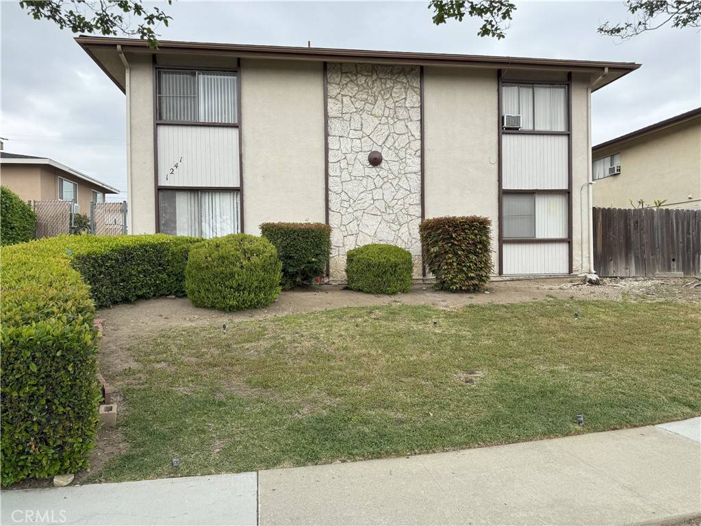 Upland, CA 91786,1241 Woodbury CT