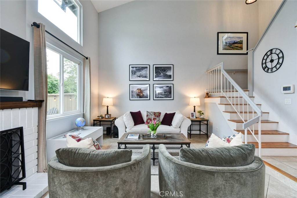 La Verne, CA 91750,4674 Canyon Park LN