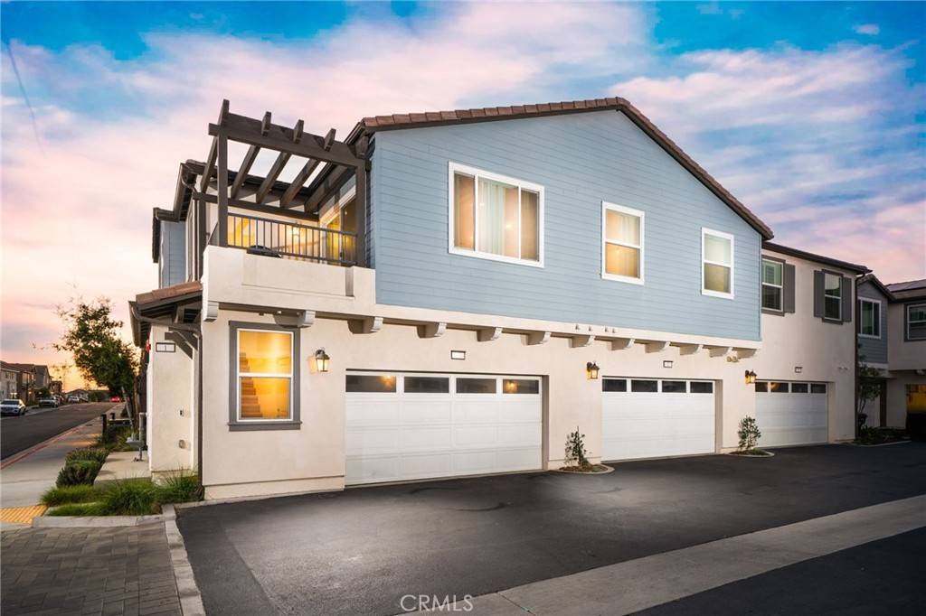 Fontana, CA 92336,15210 Horizon ST #1