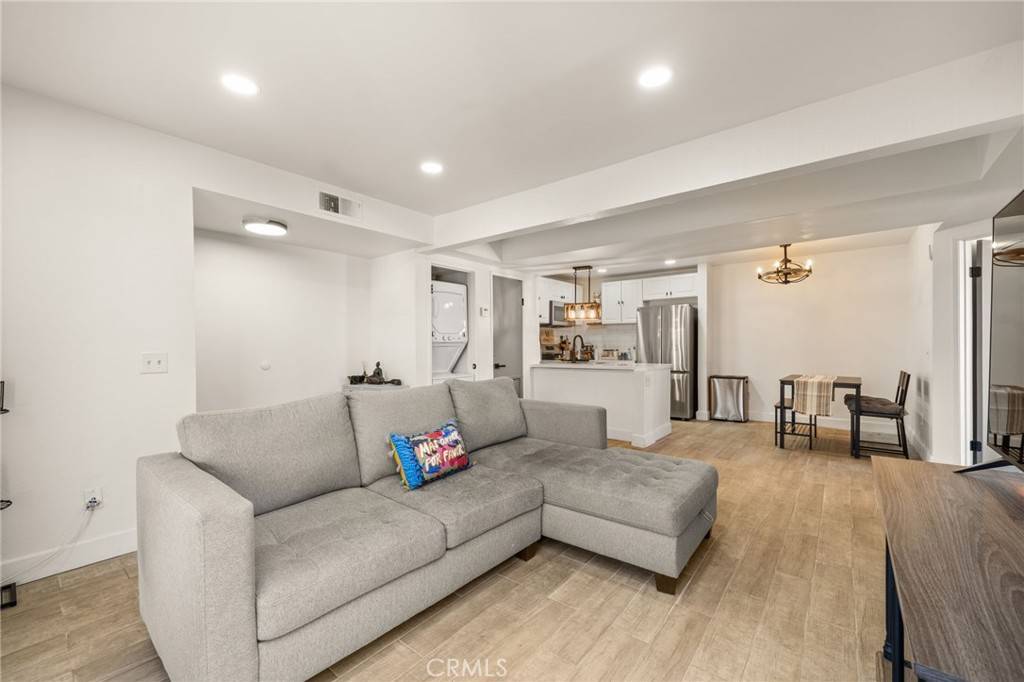 Highland, CA 92346,2265 Bradford AVE #516