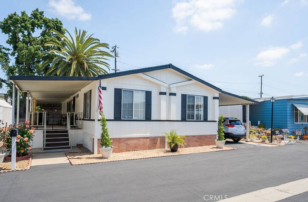 San Dimas, CA 91773,1630 West Covina Blvd #11