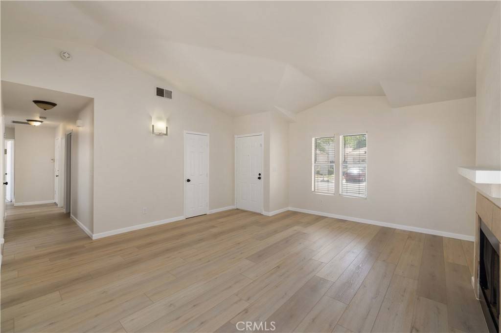 Palmdale, CA 93550,40154 La Cota DR