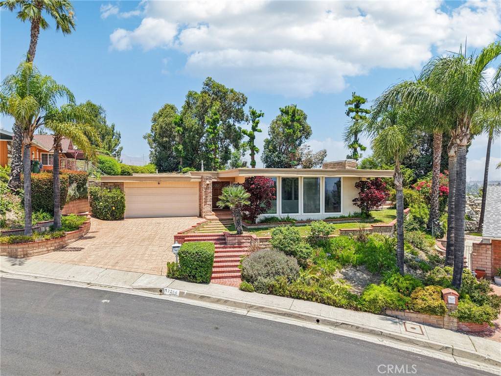 Granada Hills, CA 91344,17214 Midwood DR
