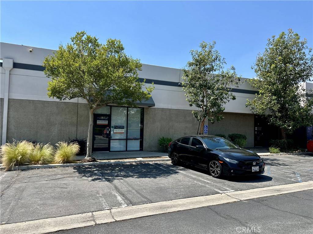 Rancho Cucamonga, CA 91730,8776 Helms AVE #E