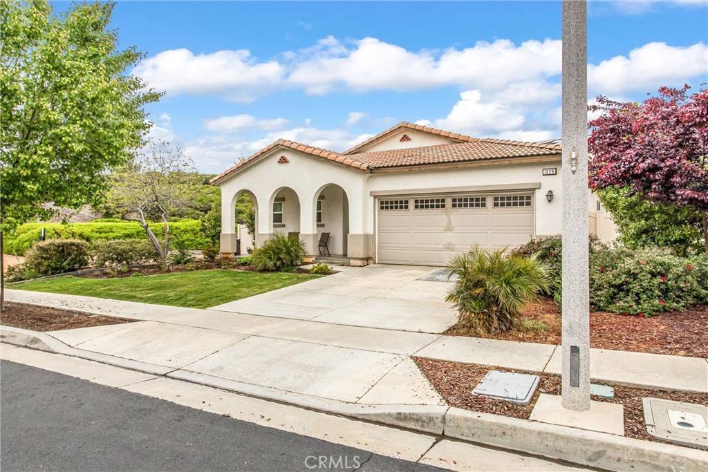 Calimesa, CA 92320,1229 Pinehurst DR