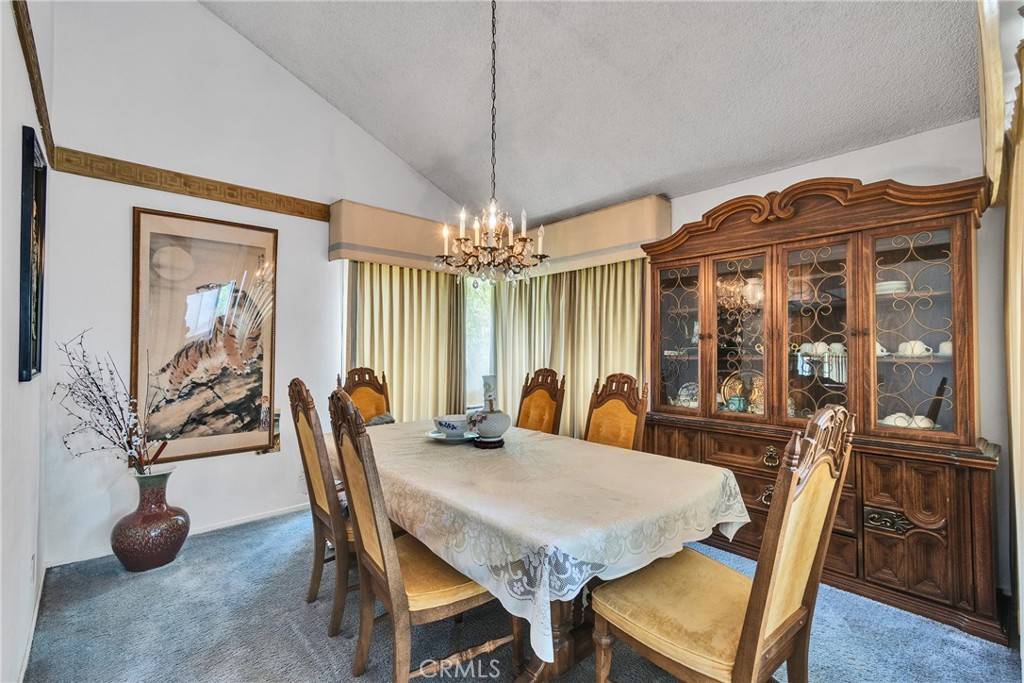 San Dimas, CA 91773,951 Calle Primavera