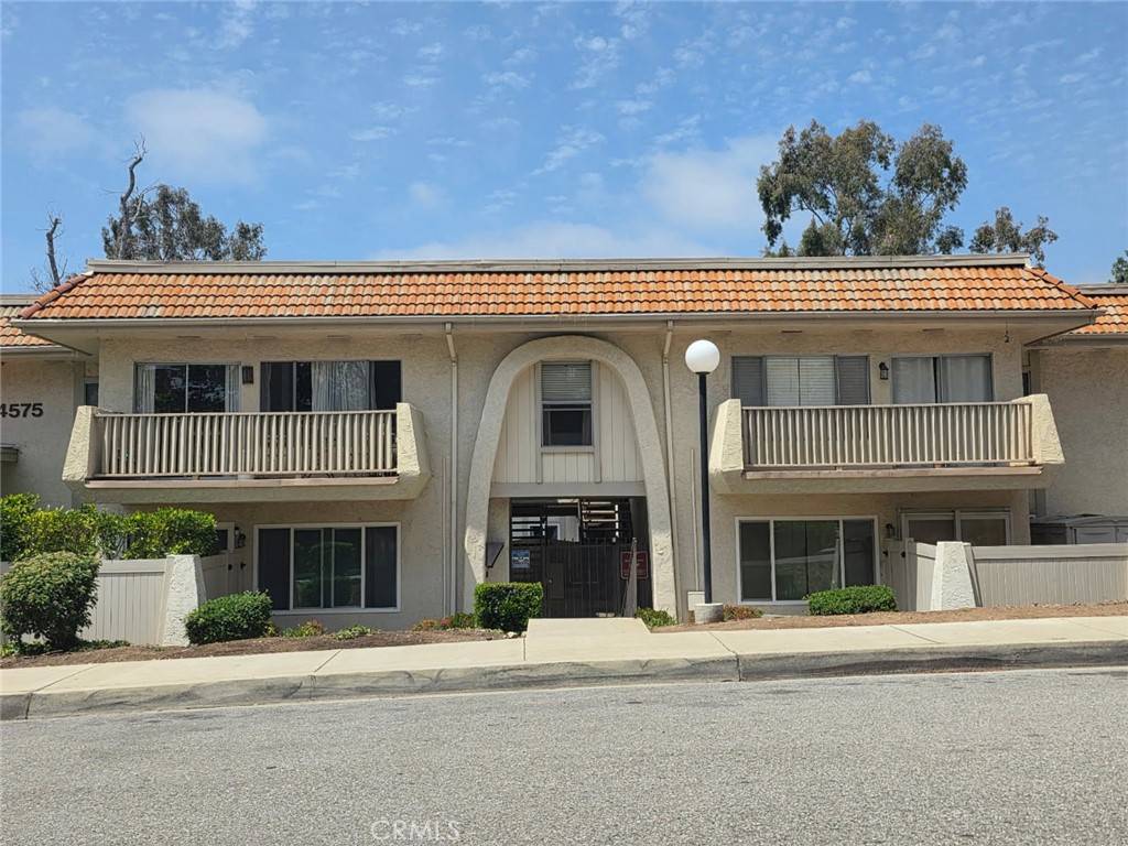 La Verne, CA 91750,4535 Ramona AVE #14