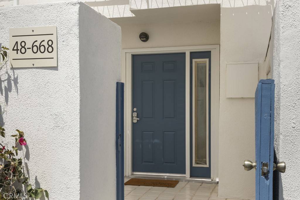 Palm Desert, CA 92260,48668 Desert Flower Drive