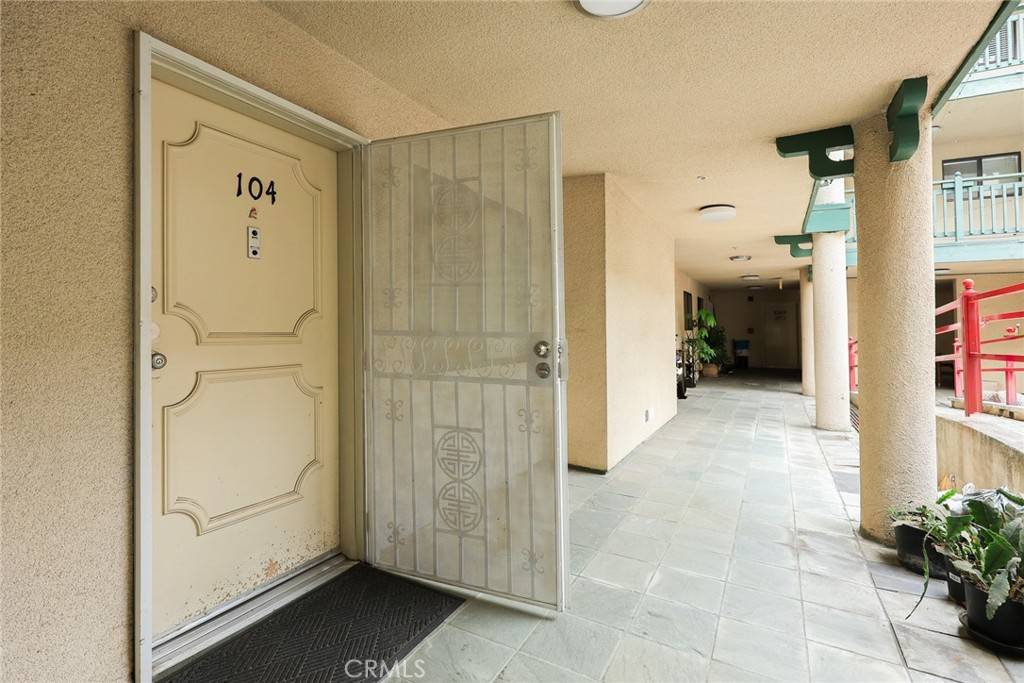 Monterey Park, CA 91755,321 N orange #104