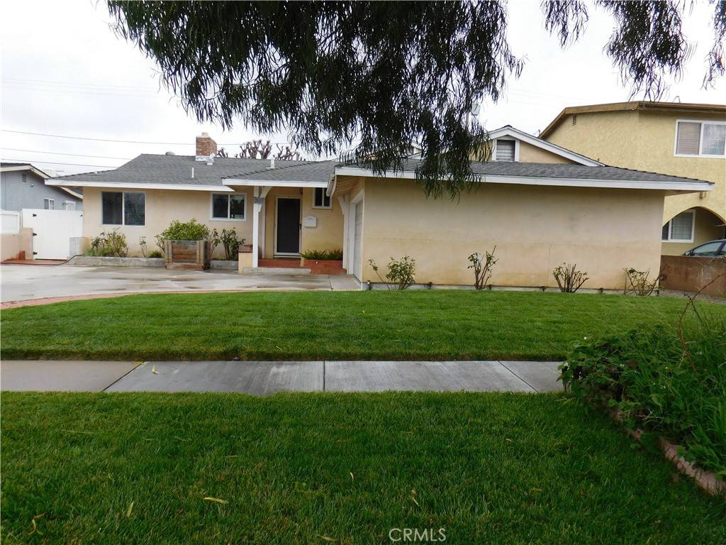 Anaheim, CA 92801,2669 W Russell AVE