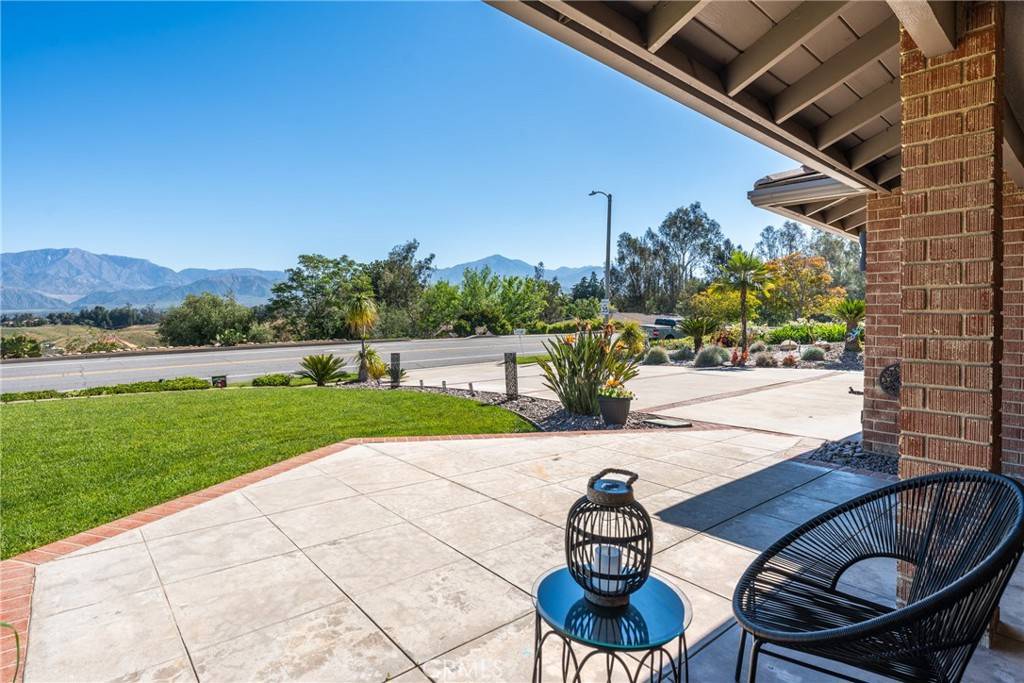 Redlands, CA 92373,618 E Sunset DR N