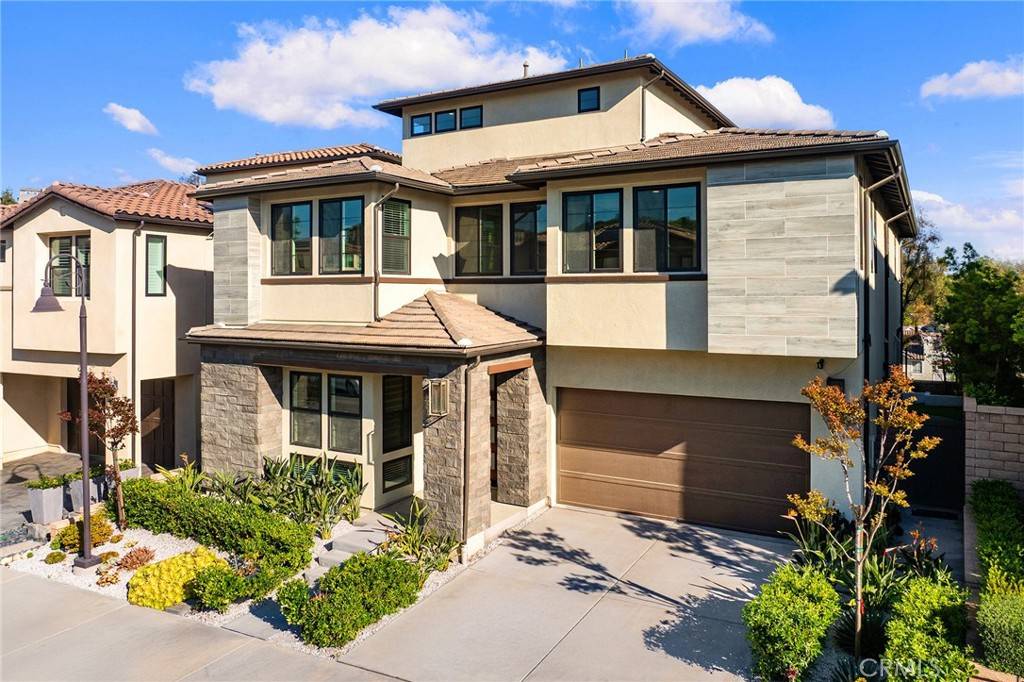 Lake Forest, CA 92630,27 Alessio