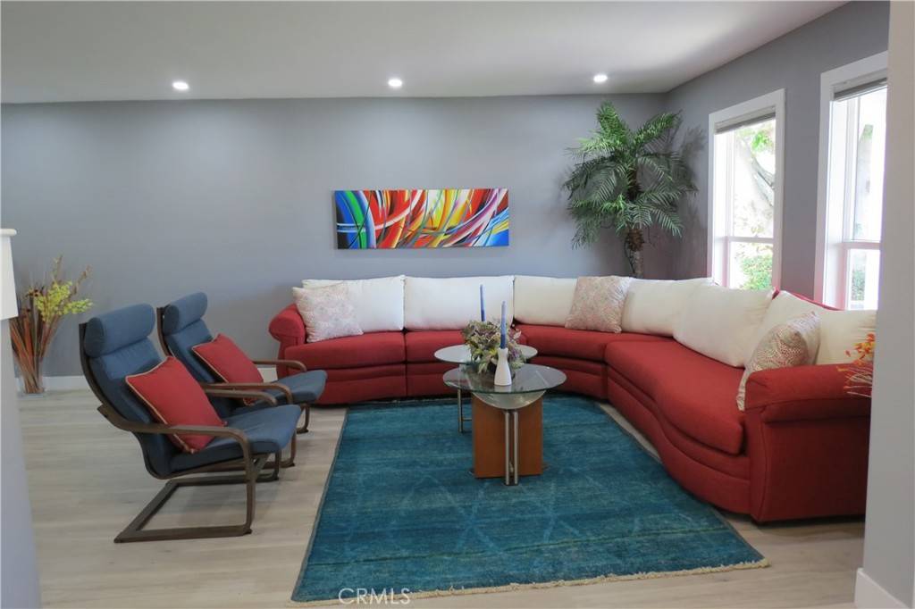 Anaheim Hills, CA 92807,590 S Paseo Carmel