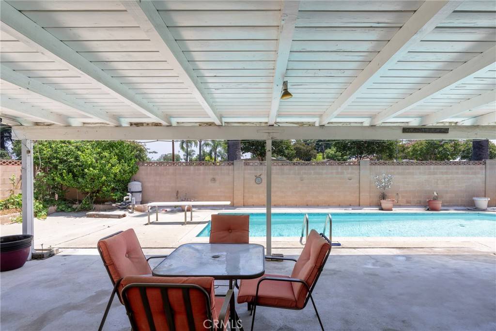 Azusa, CA 91702,428 S Rosalinda AVE