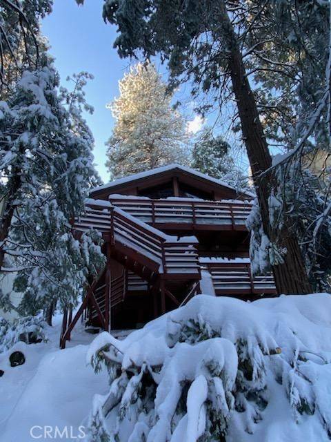 Twin Peaks, CA 92391,558 Rose LN
