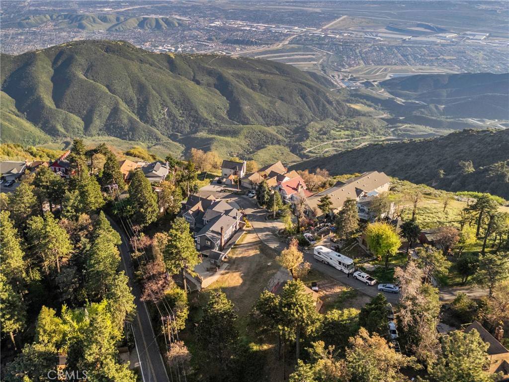 Crestline, CA 92325,0 Summit DR