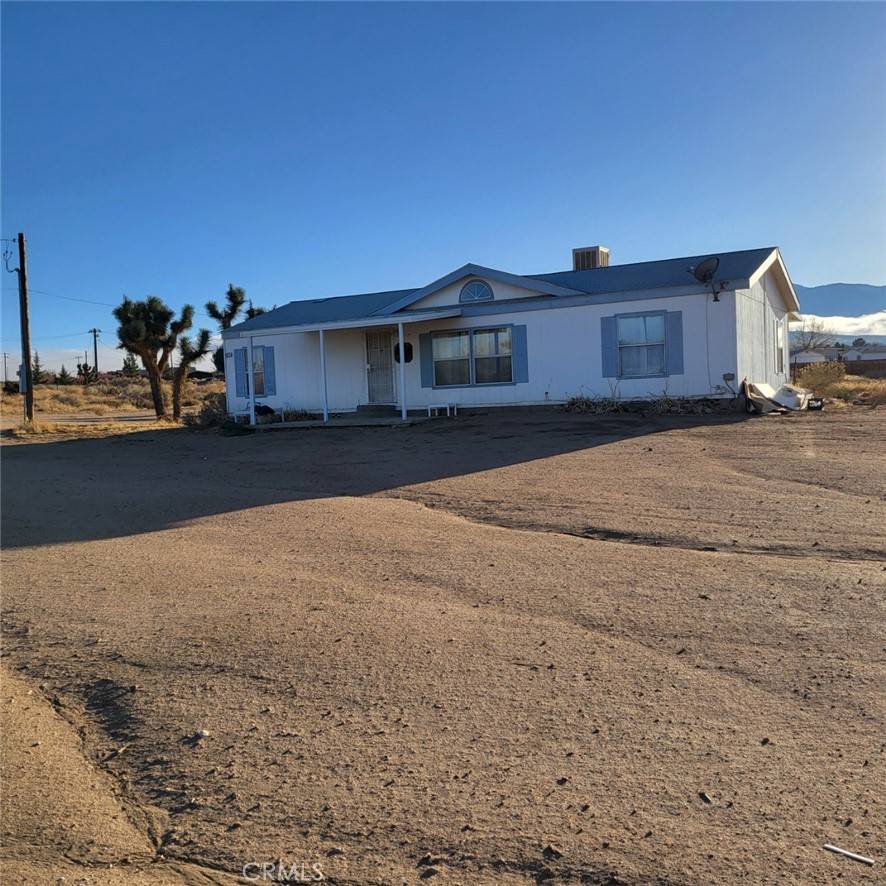 Phelan, CA 92371,9572 Smith RD