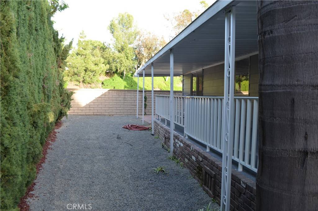 Lake Forest, CA 92630,24001 Murilands BLVD #25