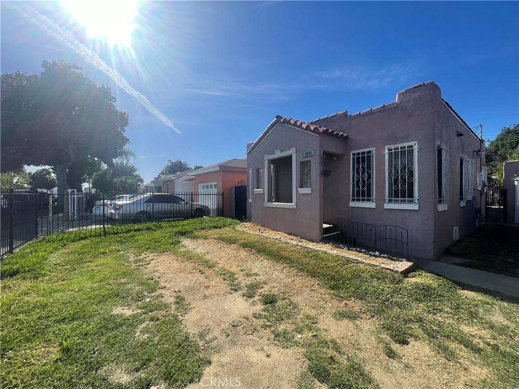 Compton, CA 90221,3641 E Elizabeth ST
