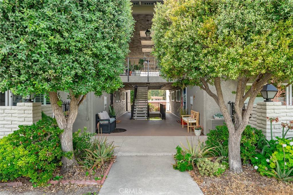 Laguna Woods, CA 92637,2134 Via Puerta #O