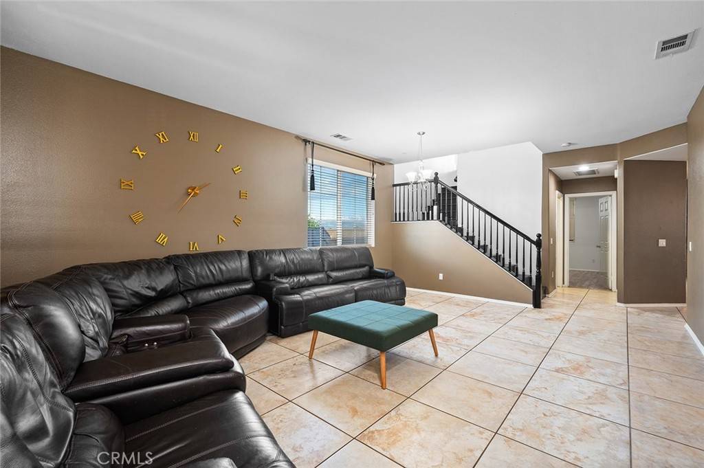 Hesperia, CA 92345,14271 Blackstone ST