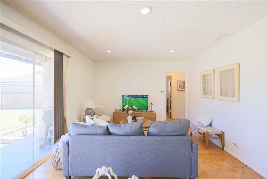 Garden Grove, CA 92843,13162 Newell ST