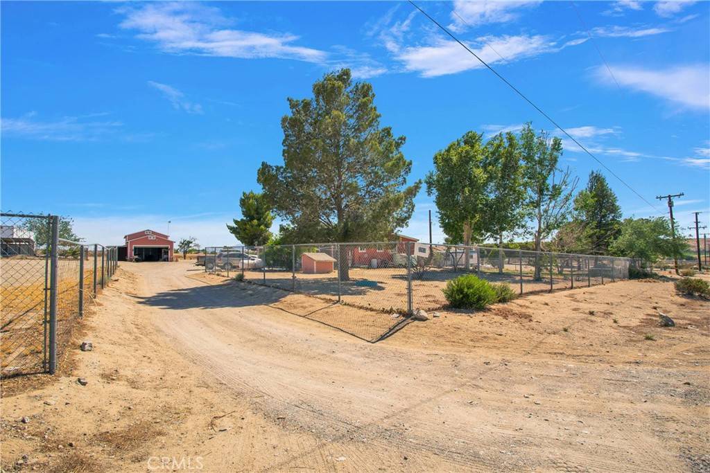 Oro Grande, CA 92368,22933 National Trails