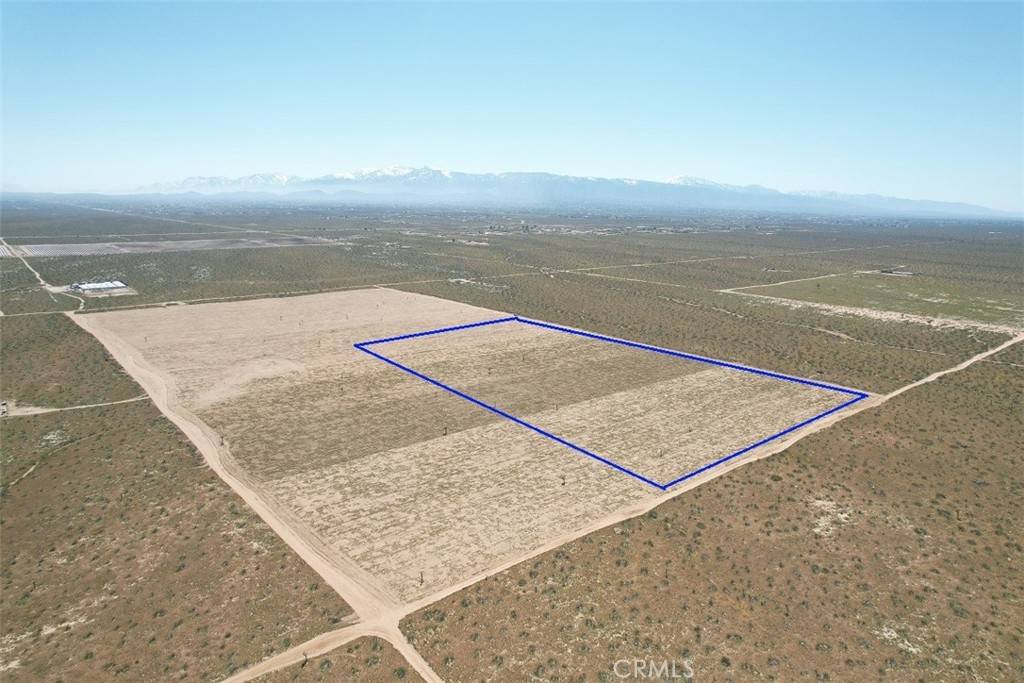 Adelanto, CA 92301,6 Mojave Dr.