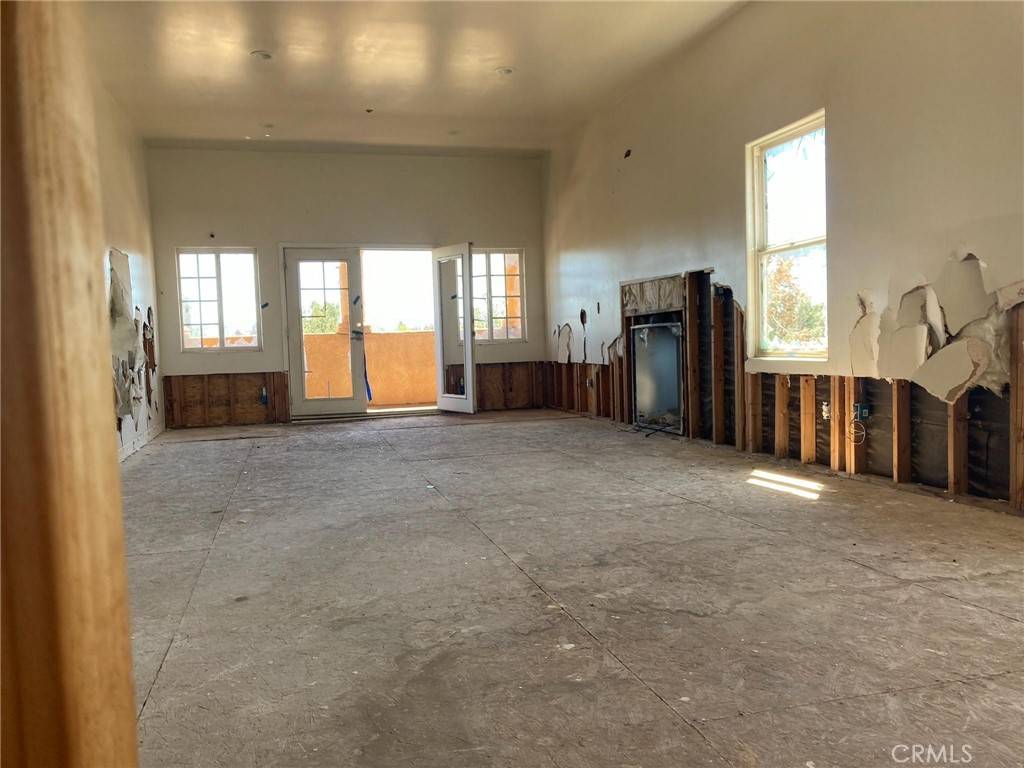 Hesperia, CA 92345,14733 Juniper ST