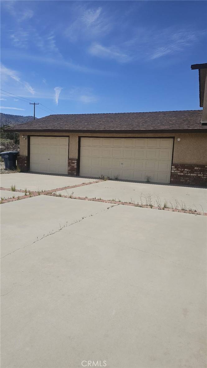 Pinon Hills, CA 92372,2910 Silver Ridge DR