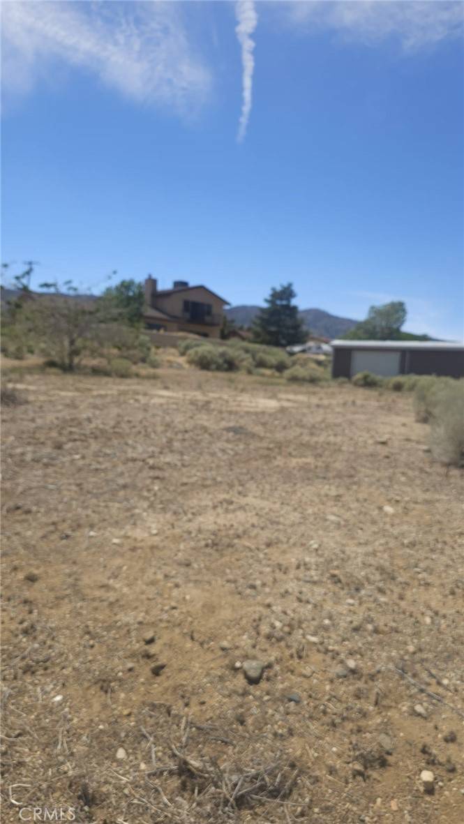 Pinon Hills, CA 92372,2910 Silver Ridge DR