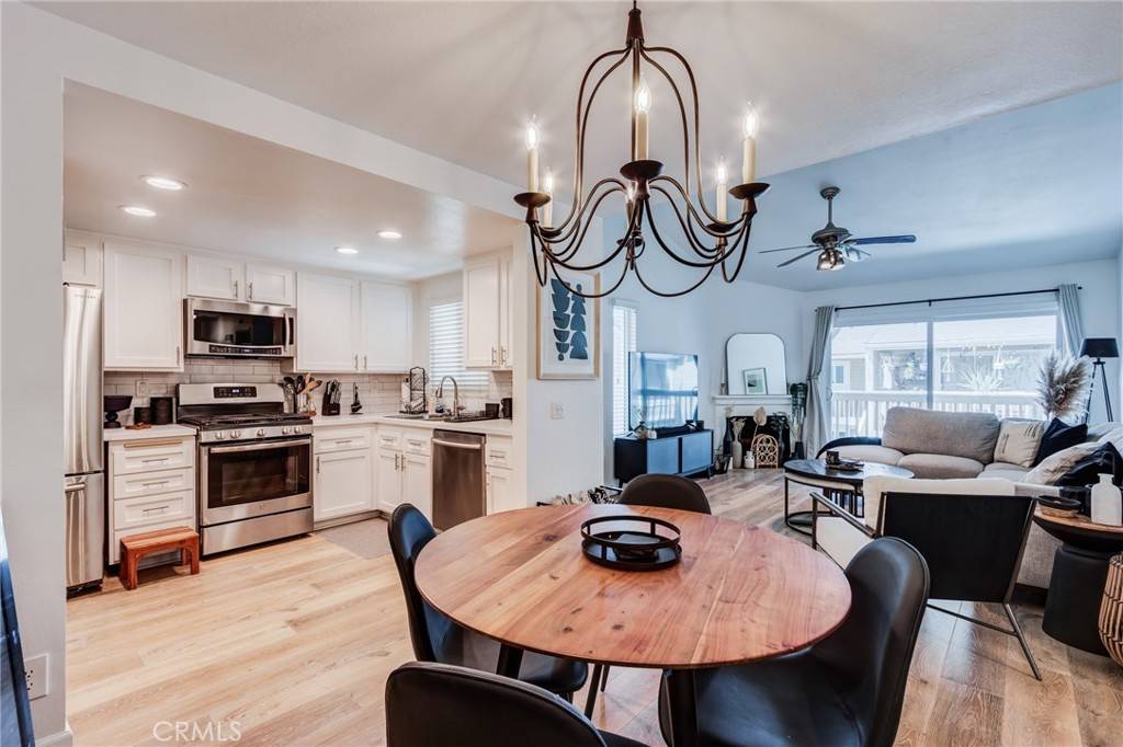 Yorba Linda, CA 92887,23502 Cambridge RD #306
