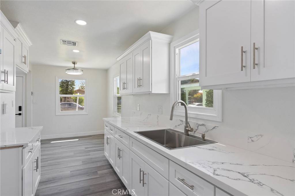Rialto, CA 92376,764 N Meridian AVE