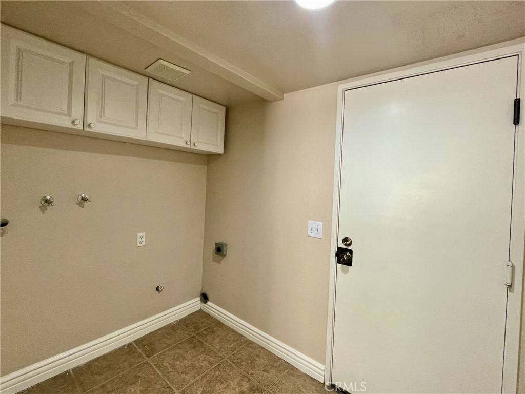 Glendora, CA 91740,1937 Cobblefield WAY