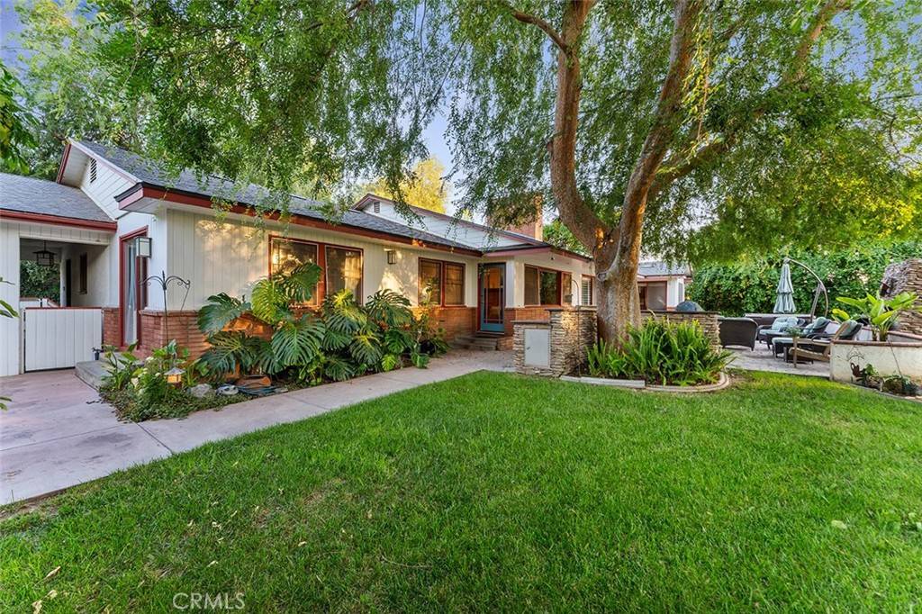 Riverside, CA 92506,1940 Arroyo DR